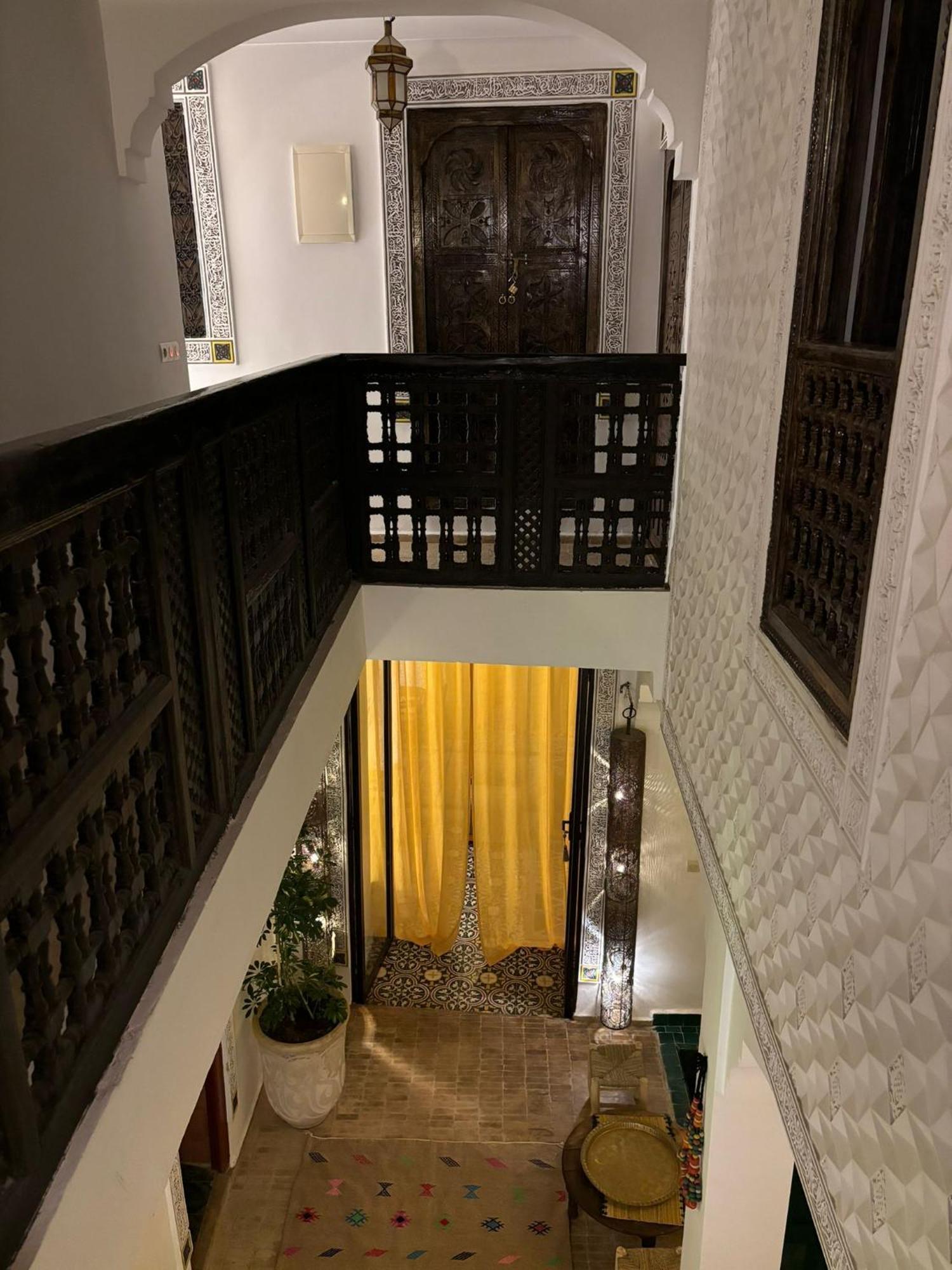 Bab Adam Riad *